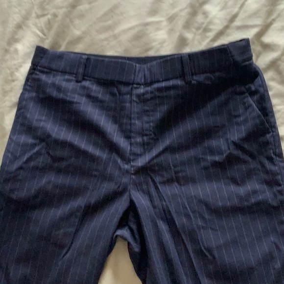 Uniqlo Smart Ankle Pants - Picture 3 of 4